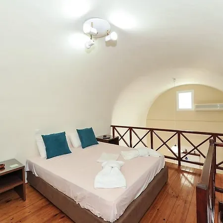 Asterolithos Φηρά