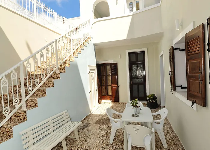 Otel Asterolithos 4*