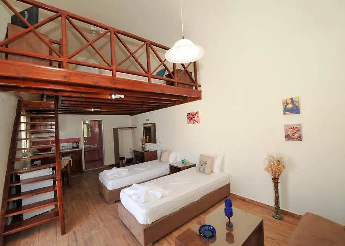 Asterolithos Otel Fira (Santorini)