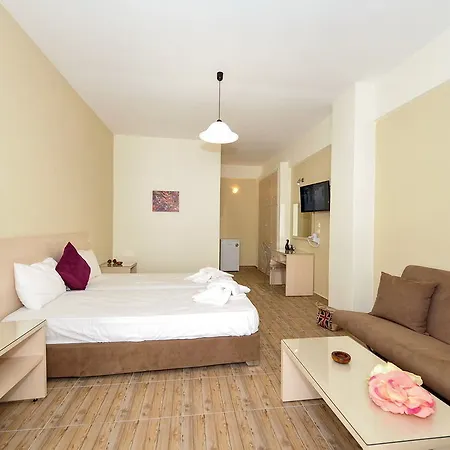 Asterolithos 4* Fira (Santorini)