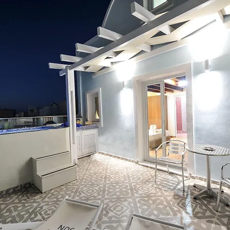 Asterolithos 4* Fira (Santorini)