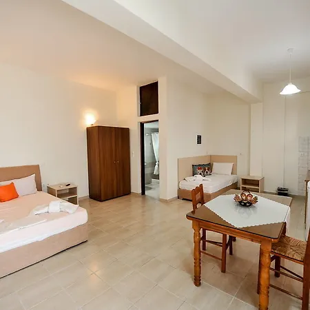 Asterolithos Hotel