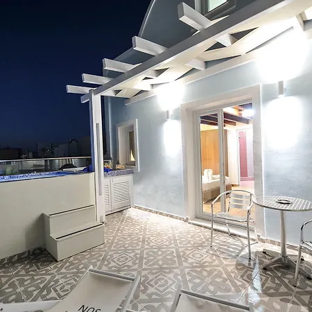 Hotel Asterolithos