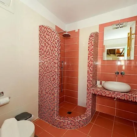 Asterolithos Hotel